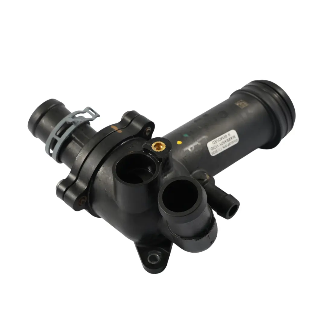 8Y Alloggiamento Termostato Unità Refrigerante 2.5 TFSI per Audi RS3 con numero di parte 07K121111E Audi RS3 8Y Alloggiamento Termostato Unità Refrigerante 2.5 TFSI - SKU 07K121111E - Numero di parte 07K121111E