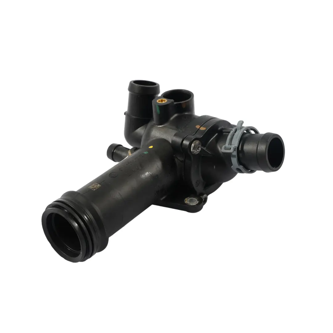 8Y Obudowa Termostatu Chłodnicy 2.5 TFSI Benzyna do Audi RS3 o numerze 07K121111E Audi RS3 8Y Obudowa Termostatu Chłodnicy 2.5 TFSI Benzyna - SKU 07K121111E - Numer Części 07K121111E