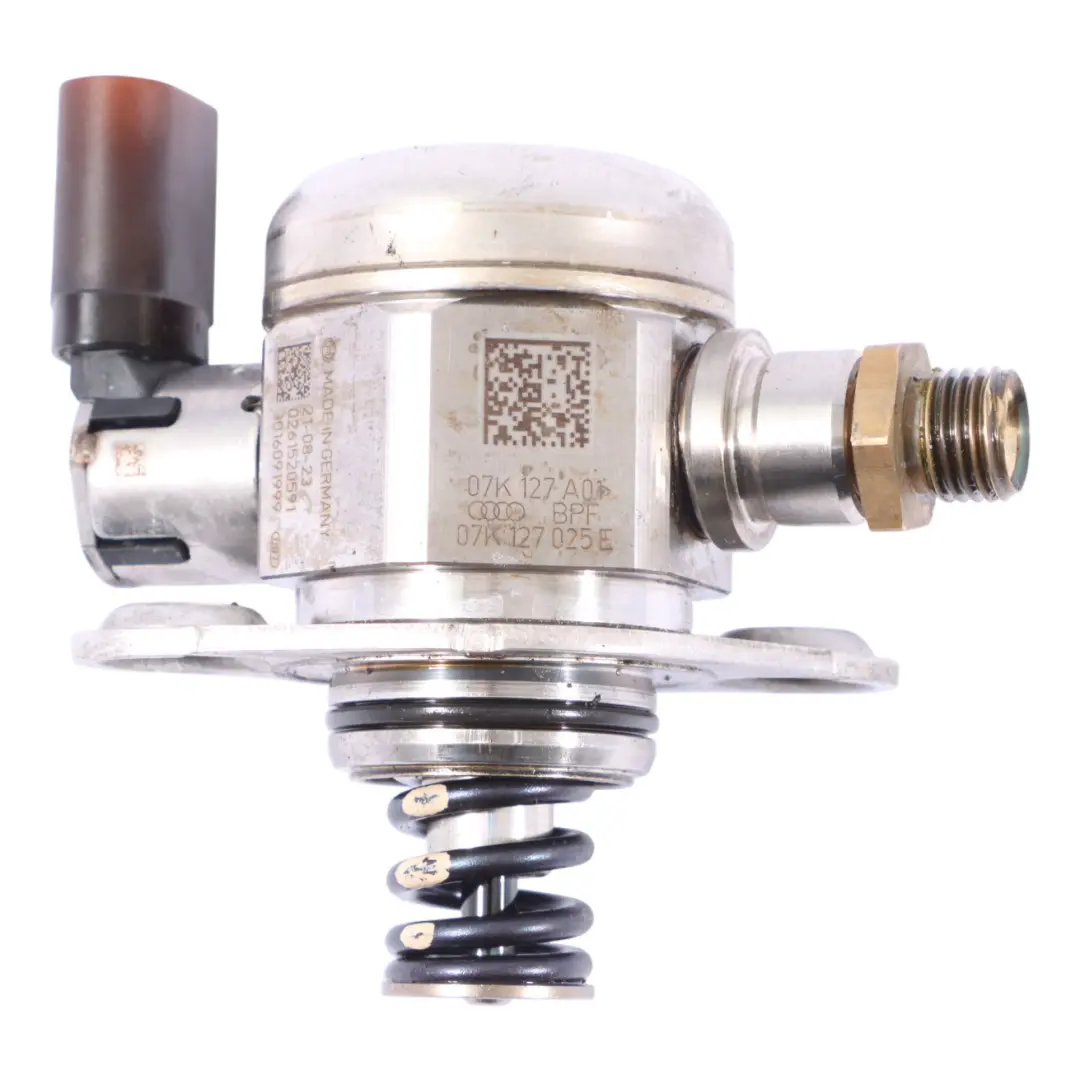 8Y High Pressure Fuel Pump Unit 2.5 TFSI Petrol Engine to Audi RS3 8V with Part number 07K127025E Audi RS3 8V 8Y High Pressure Fuel Pump Unit 2.5 TFSI Petrol Engine - SKU 07K127025E - Part number 07K127025E
