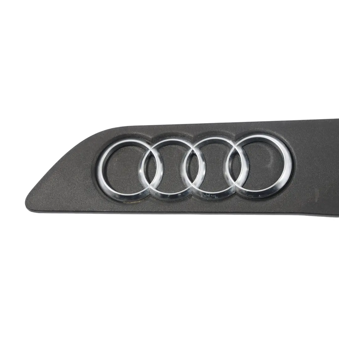 8Y 2.5 TFSI DAZA Plaque D'Enjoliveur Collecteur D'Admission pour Audi RS3 à propos du numéro de pièce 07K133621B Audi RS3 8Y 2.5 TFSI DAZA Plaque D'Enjoliveur Collecteur D'Admission - SKU 07K133621B - Numéro de pièce 07K133621B