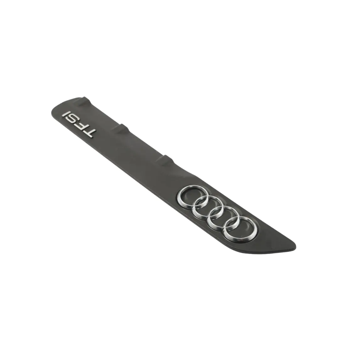 8Y 2.5 TFSI DAZA Plaque D'Enjoliveur Collecteur D'Admission pour Audi RS3 à propos du numéro de pièce 07K133621B Audi RS3 8Y 2.5 TFSI DAZA Plaque D'Enjoliveur Collecteur D'Admission - SKU 07K133621B - Numéro de pièce 07K133621B
