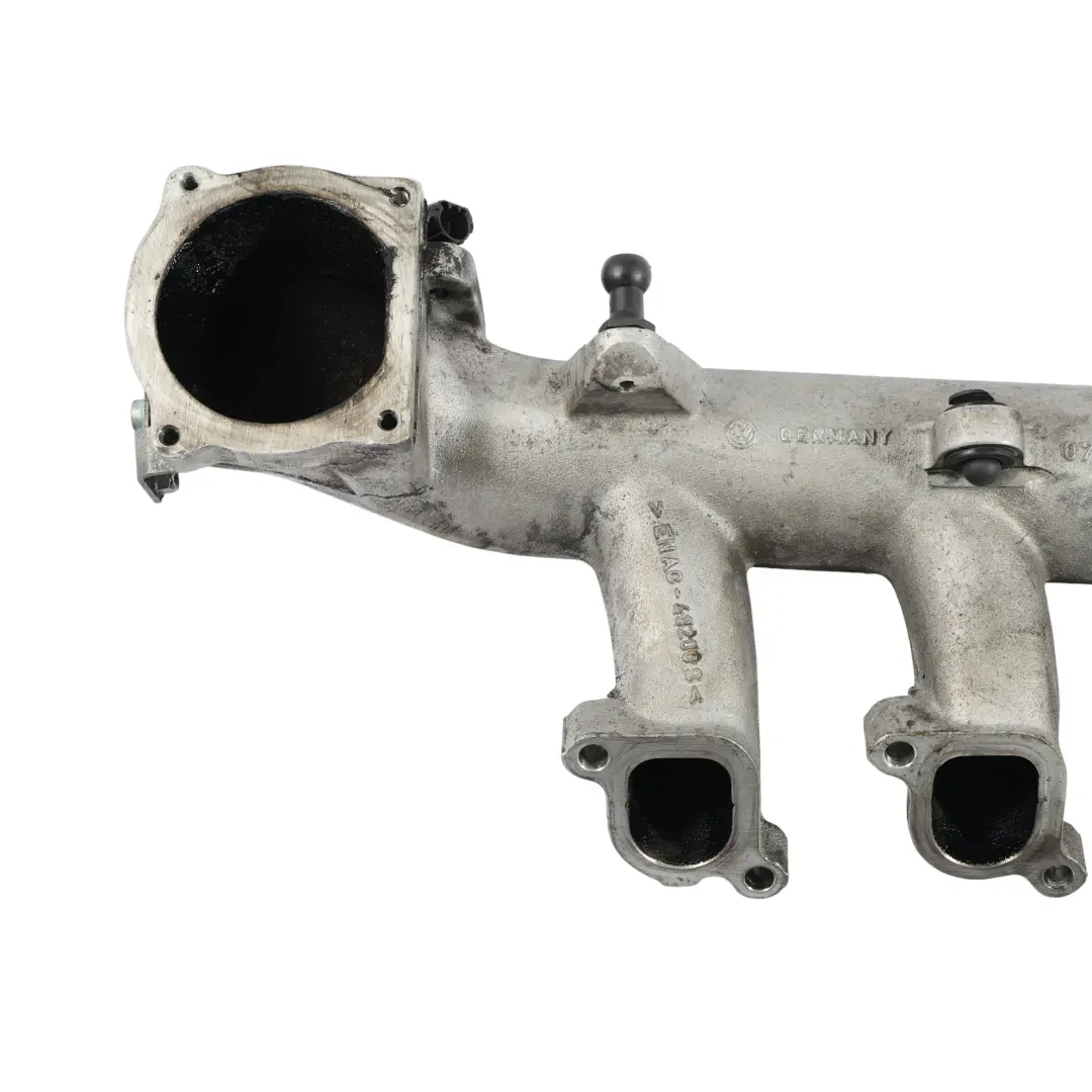 Lufteinlasskrümmer Rechts 5.0 Diesel für Volkswagen Phaeton 3D mit Teilenummer 07Z129712E Volkswagen Phaeton 3D Lufteinlasskrümmer Rechts 5.0 Diesel - SKU 07Z129712E - Teilenummer 07Z129712E