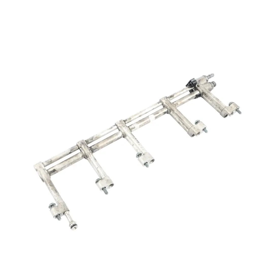 Rail Line Pipe Left N/S 5.0 Diesel to Volkswagen Phaeton 3D Fuel with Part number 07Z133317J Volkswagen Phaeton 3D Fuel Rail Line Pipe Left N/S 5.0 Diesel - SKU 07Z133317J - Part number 07Z133317J