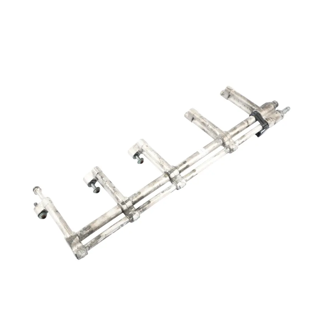 Kraftstoffverteilerrohr Links 5.0 Diesel für Volkswagen Phaeton 3D mit Teilenummer 07Z133317J Volkswagen Phaeton 3D Kraftstoffverteilerrohr Links 5.0 Diesel - SKU 07Z133317J - Teilenummer 07Z133317J