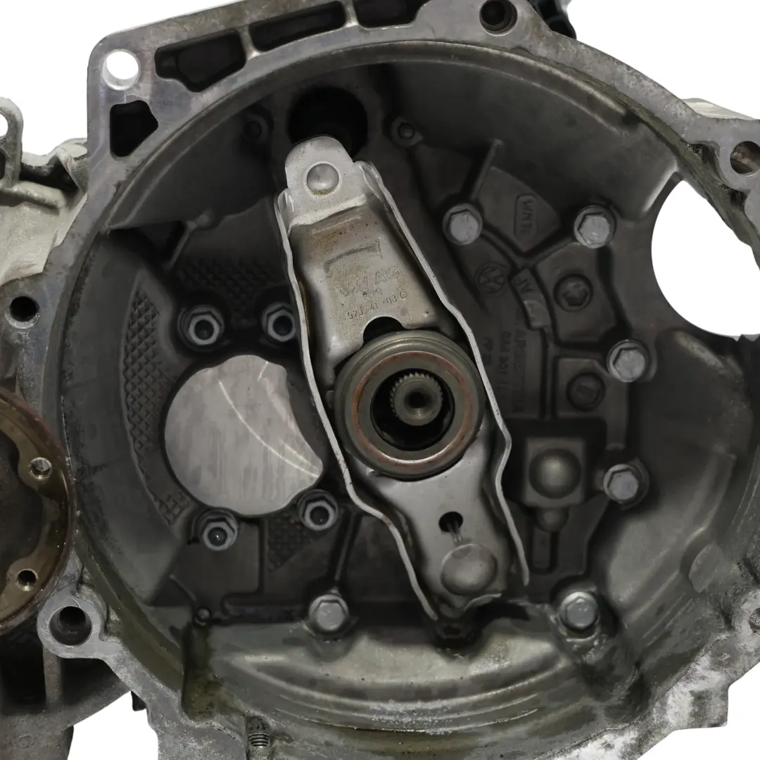 Käfer 2.0 TDI Schalt Getriebe 5 Gang QTK GARANTIE für Volkswagen mit Teilenummer 0A4300048Q Volkswagen Käfer 2.0 TDI Schalt Getriebe 5 Gang QTK GARANTIE - SKU 0A4300048Q - Teilenummer 0A4300048Q
