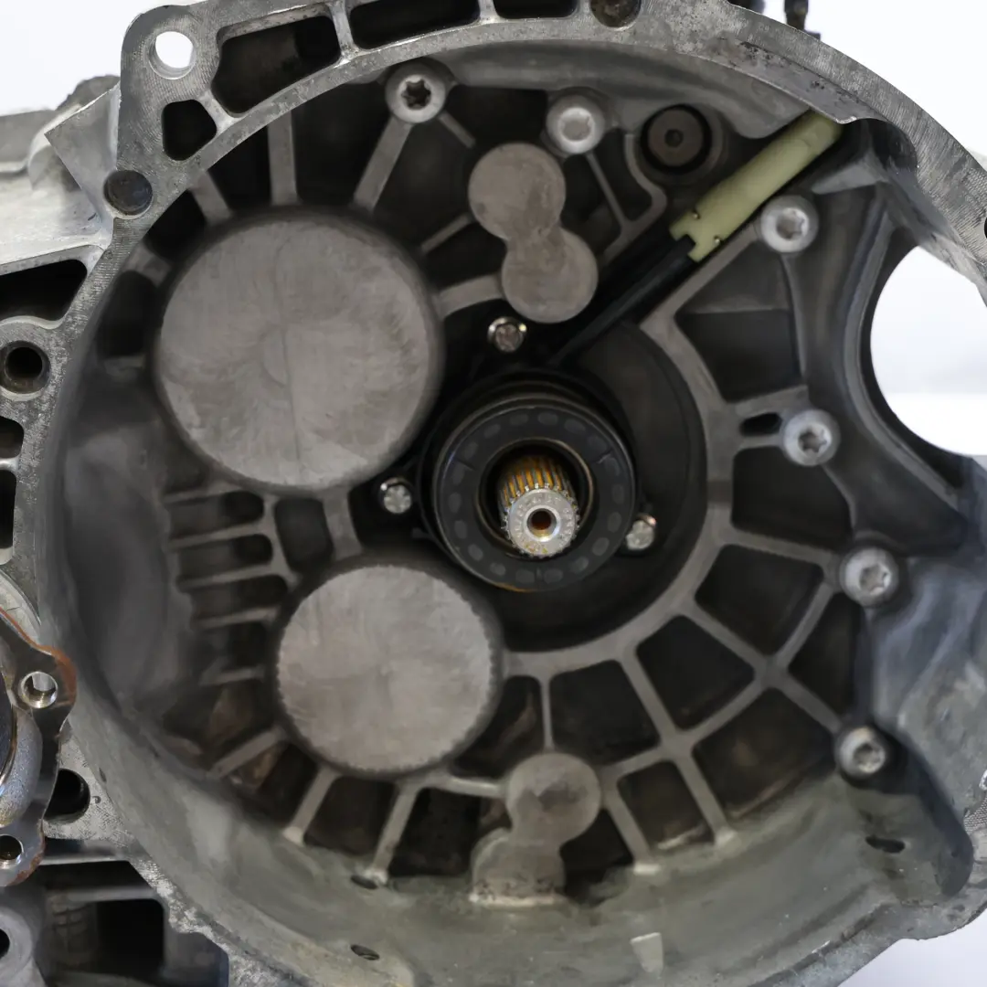 6J Cupra 1.8 TSI DAJA Schalt Getriebe 6 Gang QQR GARANTIE für Seat Ibiza mit Teilenummer 0A8300044L Seat Ibiza 6J Cupra 1.8 TSI DAJA Schalt Getriebe 6 Gang QQR GARANTIE - SKU 0A8300044L - Teilenummer 0A8300044L