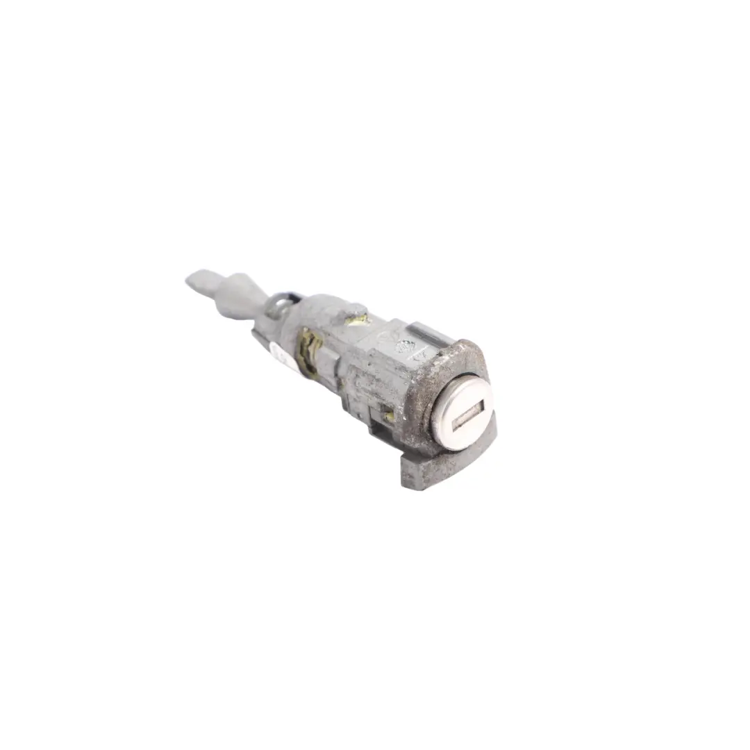 Mk5 Front Door Lock Barrel Cylinder Right O/S107837168CP to VW Volkswagen Golf with Part number 107837168GH VW Volkswagen Golf Mk5 Front Door Lock Barrel Cylinder Right O/S107837168CP - SKU RHD-107837168GH - Part number 107837168GH