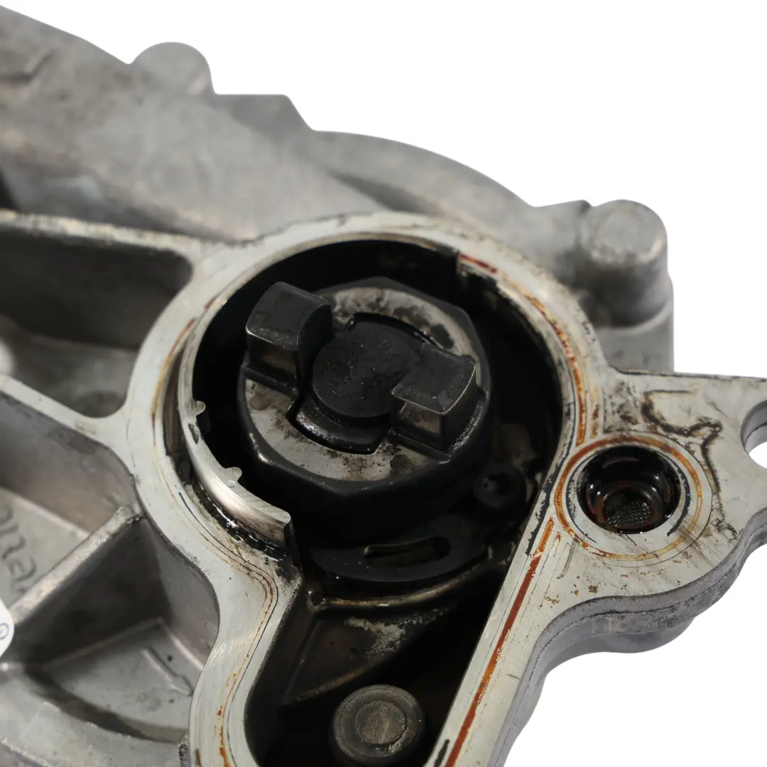  Pompe à vide pour moteur diesel Renault Trafic Mk3 1.6 DCI - SKU 146503760R - Numéro de pièce 146503760R