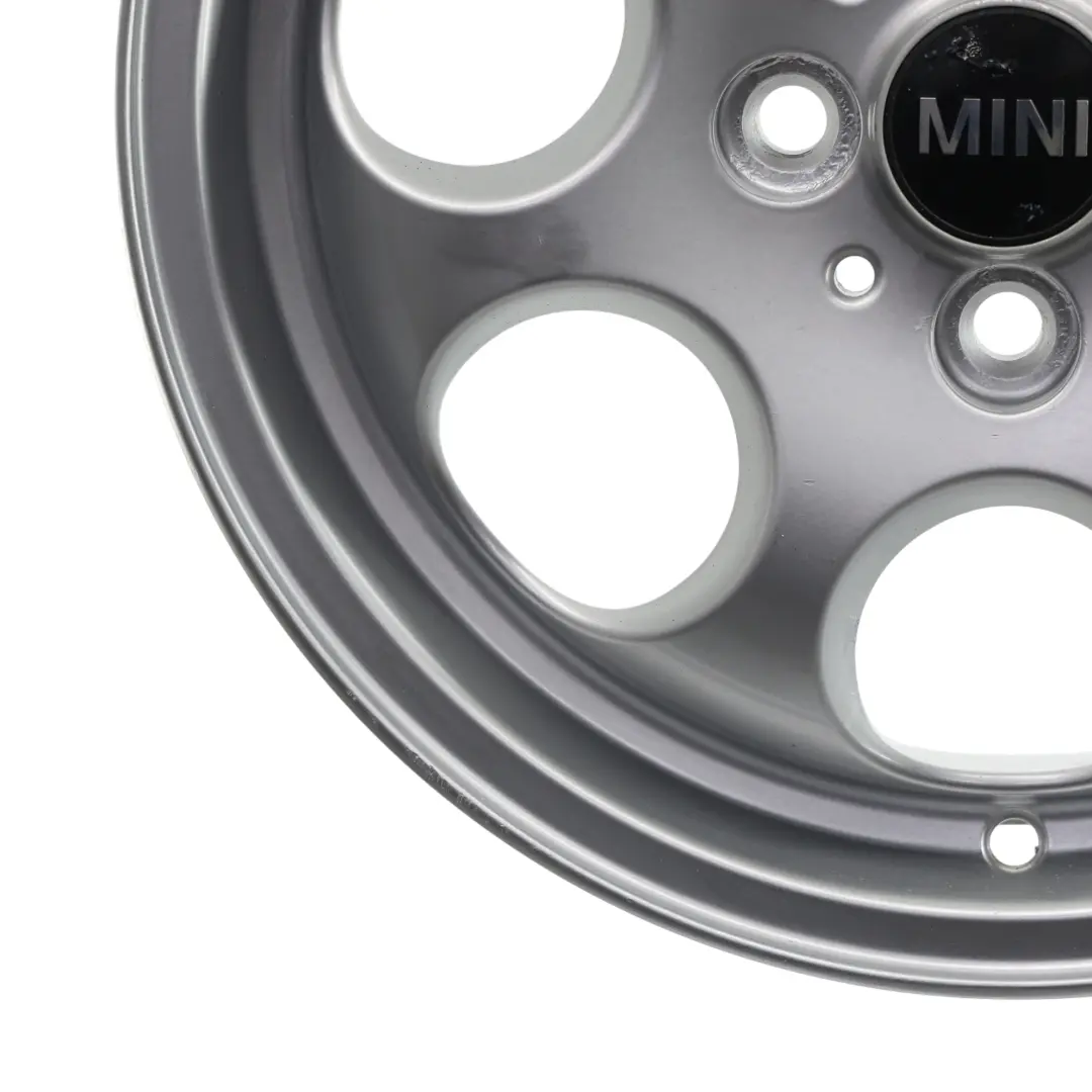 Cerchio In Lega Argento 15" 5,5J ET:45 7-Hole 81 per Mini Cooper One R50 R55 R56 R57 con numero di parte 1512458 Mini Cooper One R50 R55 R56 R57 Cerchio In Lega Argento 15" 5,5J ET:45 7-Hole 81 - SKU 1512458-2 - Numero di parte 1512458