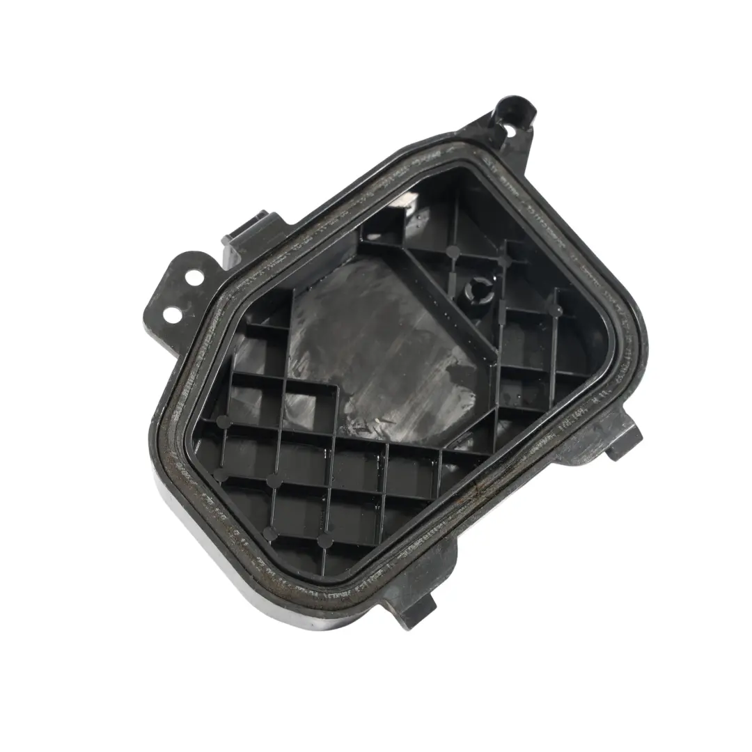 7P Cache Phare Avant Gauche pour Volkswagen Touareg à propos du numéro de pièce 17486002RE Volkswagen Touareg 7P Cache Phare Avant Gauche - SKU 17486002RE - Numéro de pièce 17486002RE