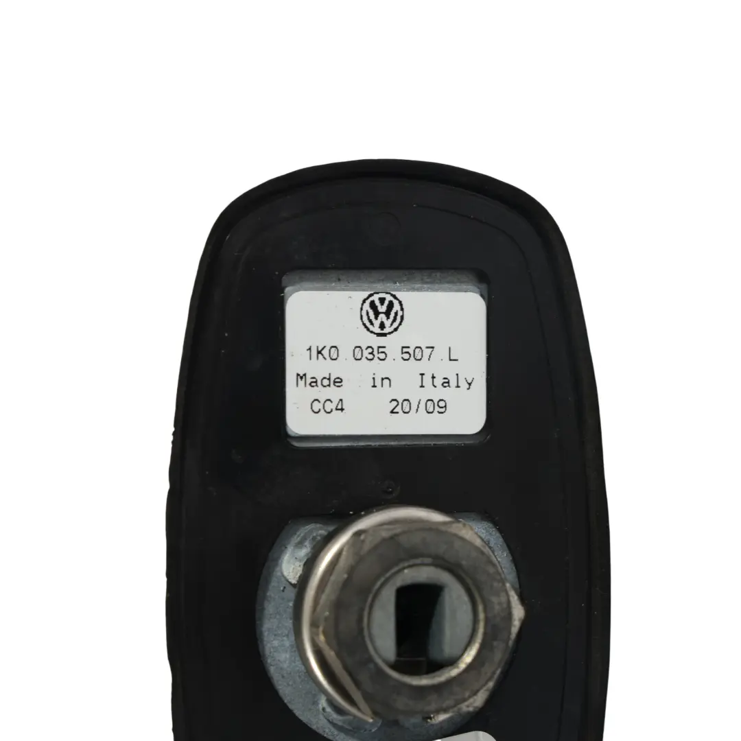 Mk3 Dachantenne Steuergerät Modul für VW Volkswagen Scirocco mit Teilenummer 1K0035507L VW Volkswagen Scirocco Mk3 Dachantenne Steuergerät Modul - SKU 1K0035507L - Teilenummer 1K0035507L