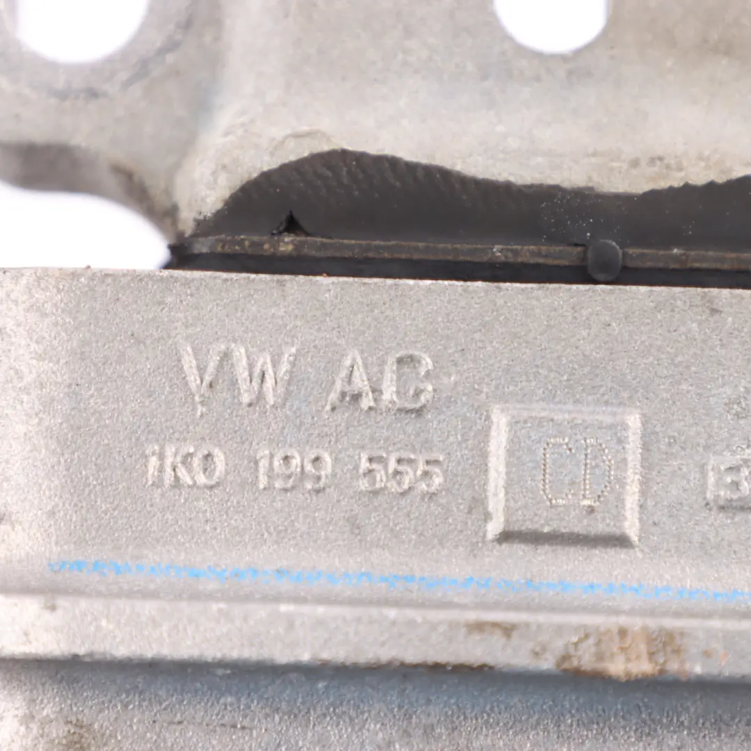 Passsat B8 Gearbox Transmission Mounting Bracket Left N/S to VW Beetle with Part number 1K0199555CD VW Beetle Passsat B8 Gearbox Transmission Mounting Bracket Left N/S - SKU 1K0199555CD - Part number 1K0199555CD