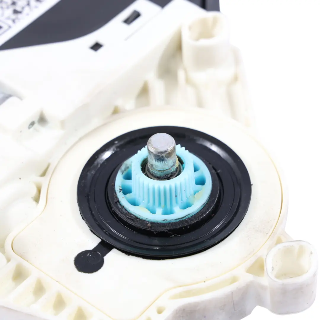 Mk5 1K Moteur De Lève-Vitre Avant Droit pour Volkswagen Golf à propos du numéro de pièce 1K0959701K Volkswagen Golf Mk5 1K Moteur De Lève-Vitre Avant Droit - SKU 1K0959701K - Numéro de pièce 1K0959701K