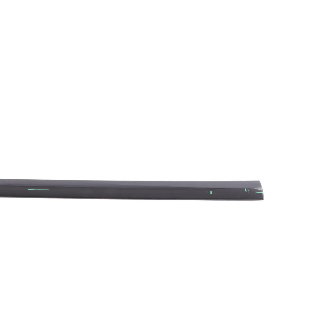 Mk5 Baguette Porte Avant Droite Noir Perle C9Z pour Volkswagen Golf à propos du numéro de pièce 1K4853516C Volkswagen Golf Mk5 Baguette Porte Avant Droite Noir Perle C9Z - SKU 1K4853516C-BLM - Numéro de pièce 1K4853516C