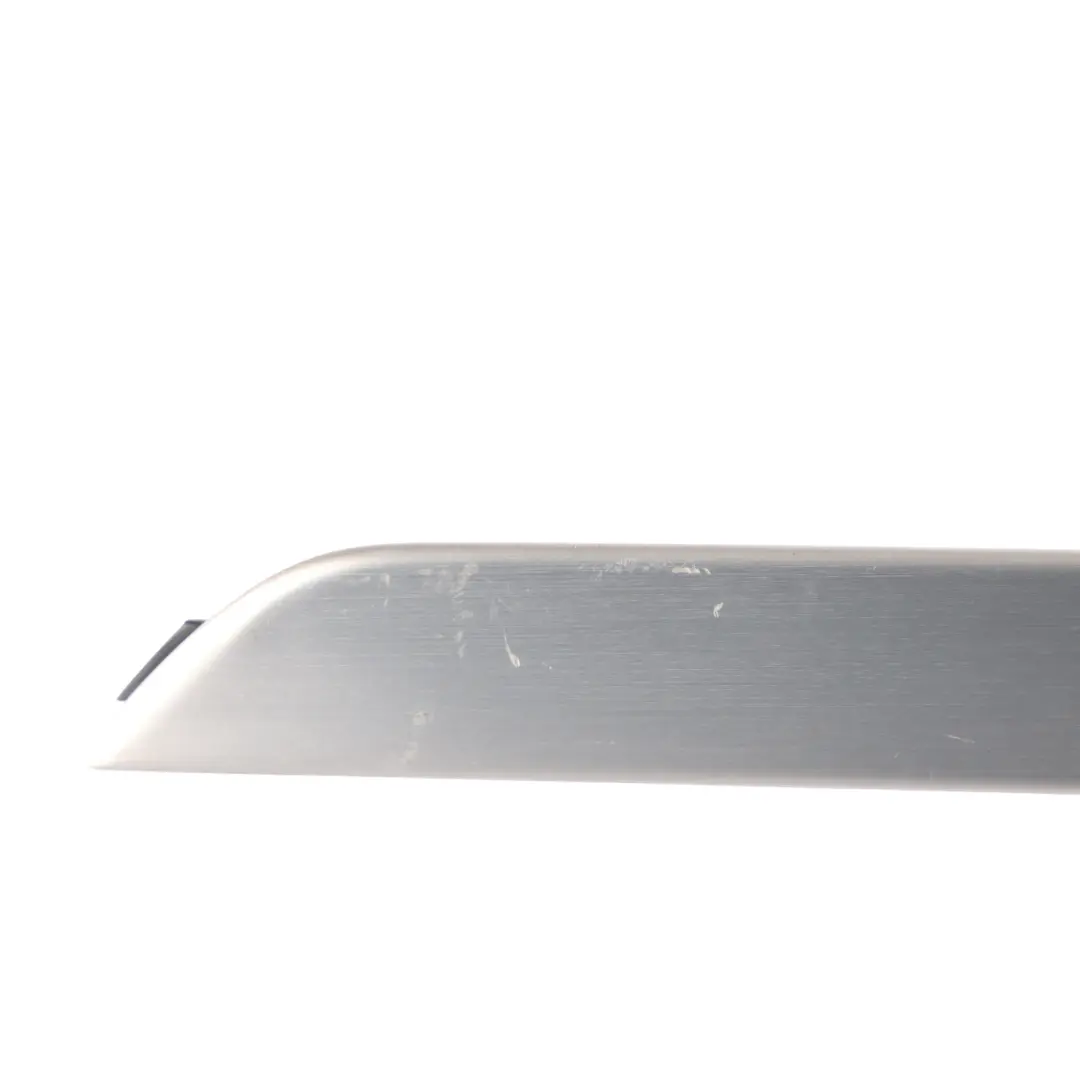 Mk5 Modanatura Strop Porta Posteriore Destra Cromo per Volkswagen Golf V con numero di parte 1K4867450B Volkswagen Golf V Mk5 Modanatura Strop Porta Posteriore Destra Cromo - SKU 1K4867450B - Numero di parte 1K4867450B