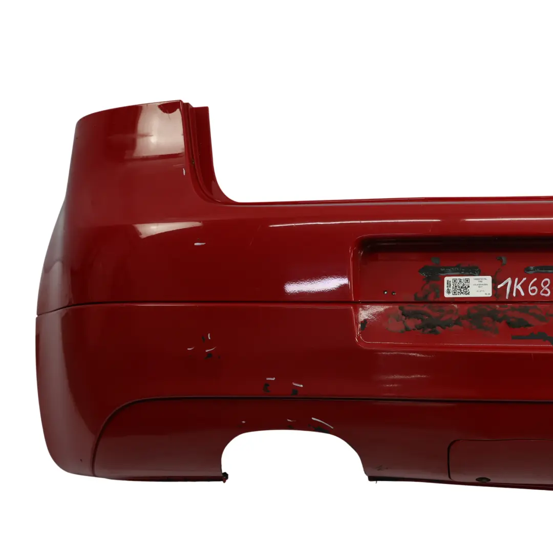 Zderzak Tylny Tornado Red Czerwony - LY3D do Volkswagen VW Golf 6 o numerze 1K6807417A Volkswagen VW Golf 6 Zderzak Tylny Tornado Red Czerwony - LY3D - SKU 1K6807417A-TRE - Numer Części 1K6807417A