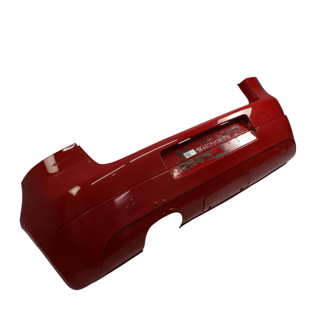 Zderzak Tylny Tornado Red Czerwony - LY3D do Volkswagen VW Golf 6 o numerze 1K6807417A Volkswagen VW Golf 6 Zderzak Tylny Tornado Red Czerwony - LY3D - SKU 1K6807417A-TRE - Numer Części 1K6807417A