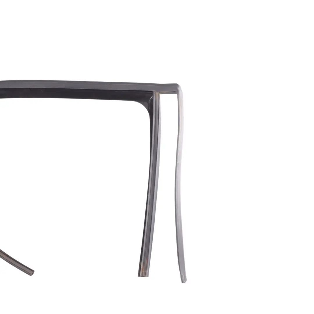 Volkswagen Golf Mk5 1K Junta Guía Ventana Puerta Trasera Derecha - SKU 1K6839432G - Número de pieza 1K6839432G