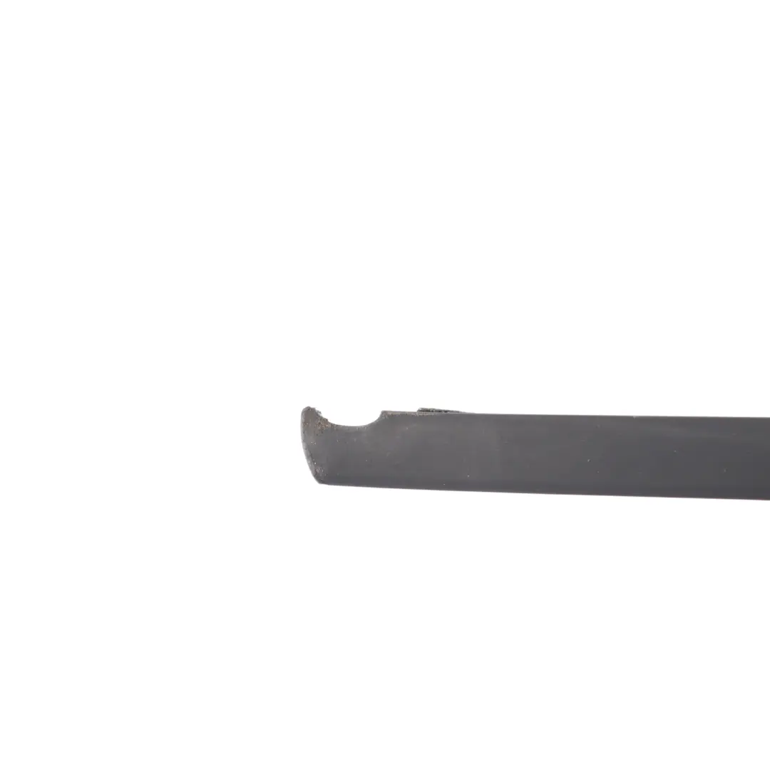 Tira Sellado Raíl Ventanilla Trasera Derecha para Volkswagen Golf V con número de pieza 1K6839478A Volkswagen Golf V Tira Sellado Raíl Ventanilla Trasera Derecha - SKU 1K6839478A - Número de pieza 1K6839478A