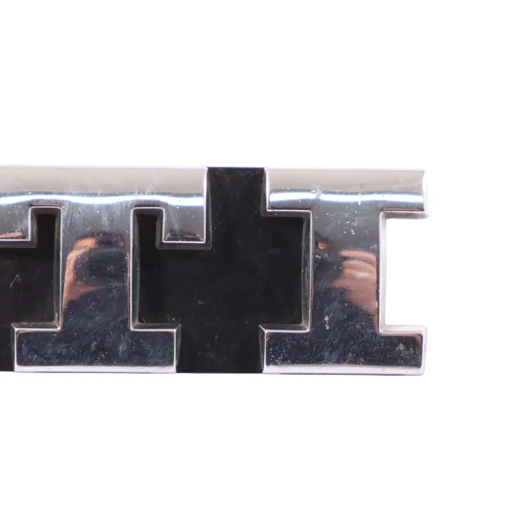 Mk5 GTI Front Grill Emblem Logo Plakette für Volkswagen Polo 6R mit Teilenummer 1K6853679D Volkswagen Polo 6R Mk5 GTI Front Grill Emblem Logo Plakette - SKU 1K6853679D - Teilenummer 1K6853679D