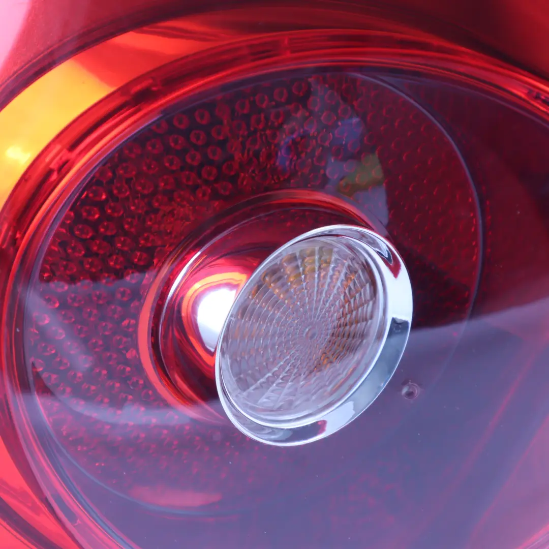 Volkswagen Golf Mk5 1K Rear Tail Light Outer Lamp Left N/S - SKU 1K6945095E - Part number 1K6945095E