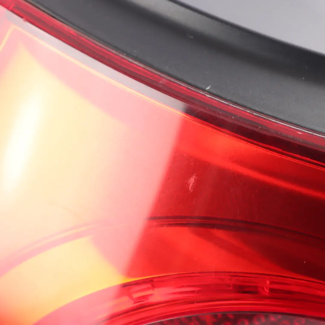 Volkswagen Golf Mk5 1K Tail Light Outer Lamp Rear Left N/S - SKU 1K6945095E - Part number 1K6945095E