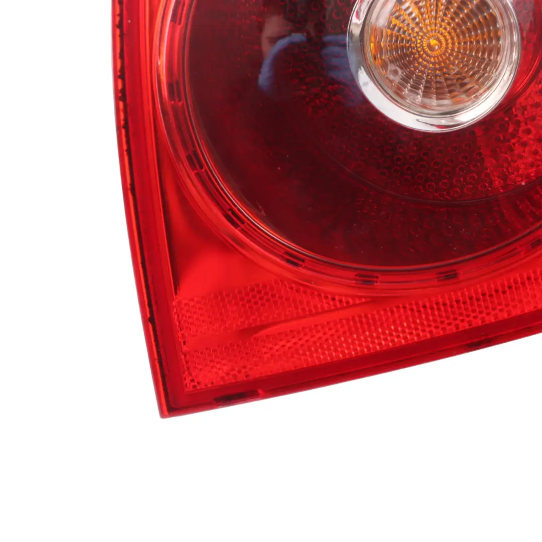 Volkswagen VW Golf Mk5 Rücklicht Außenlampe Hinten Rechts - SKU 1K6945096E - Teilenummer 1K6945096E
