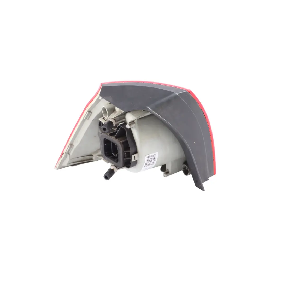 VW Volkswagen Golf Mk5 Lampa Tylna Zewnętrzna Prawa - SKU 1K6945096E - Numer Części 1K6945096E