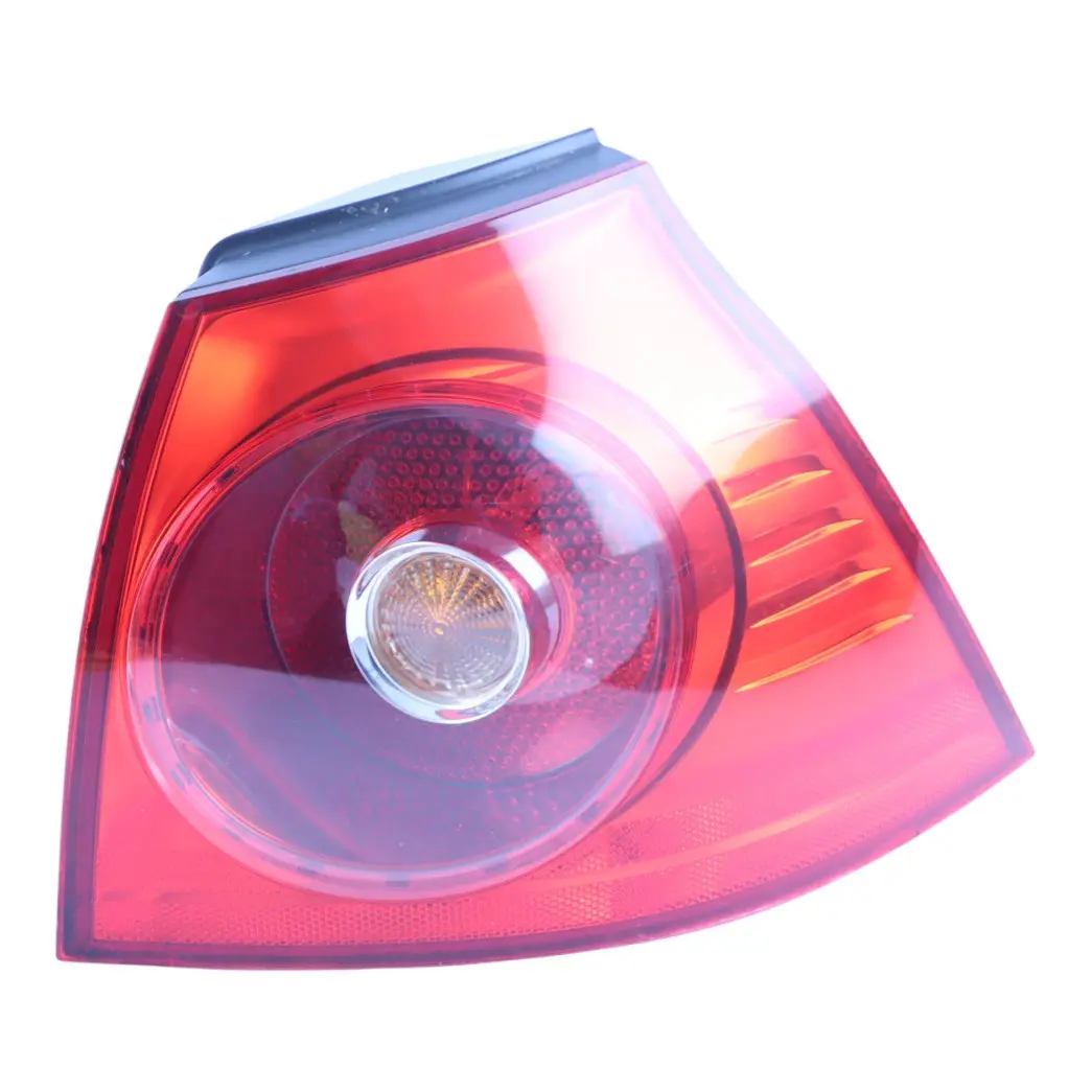 Mk5 1K Luz Trasera Luz Exterior Trasera Derecha para Volkswagen Golf con número de pieza 1K6945096G Volkswagen Golf Mk5 1K Luz Trasera Luz Exterior Trasera Derecha - SKU 1K6945096G - Número de pieza 1K6945096G