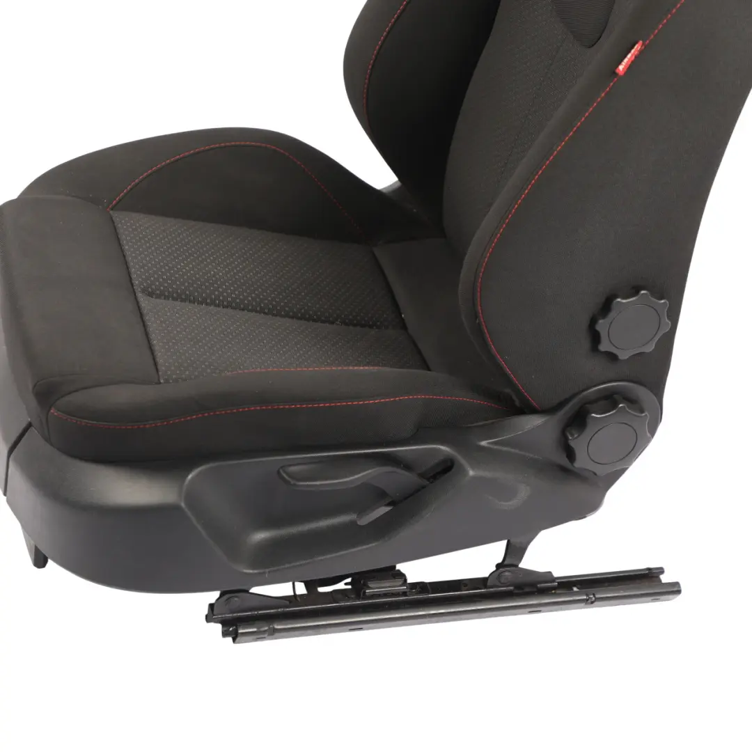 Mk2 1P 5D Siège Avant Gauche Intérieur Tissu Noir Avec Coutures Rouges pour Seat Leon à propos du numéro de pièce 1P0881805CP Seat Leon Mk2 1P 5D Siège Avant Gauche Intérieur Tissu Noir Avec Coutures Rouges - SKU 1P0881805CP - Numéro de pièce 1P0881805CP