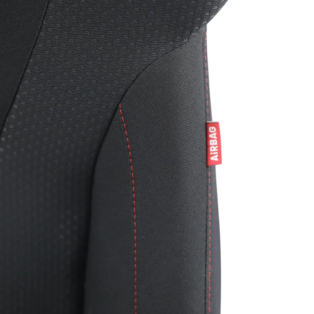 Mk2 1P 5D Sedile Anteriore Sinistro Tessuto Panno Nero Punto Rosso per Seat Leon con numero di parte 1P0881805CP Seat Leon Mk2 1P 5D Sedile Anteriore Sinistro Tessuto Panno Nero Punto Rosso - SKU 1P0881805CP - Numero di parte 1P0881805CP