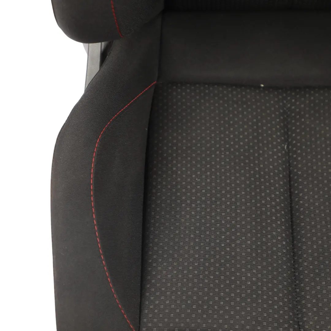 Mk2 1P 5D Siège Avant Gauche Intérieur Tissu Noir Avec Coutures Rouges pour Seat Leon à propos du numéro de pièce 1P0881805CP Seat Leon Mk2 1P 5D Siège Avant Gauche Intérieur Tissu Noir Avec Coutures Rouges - SKU 1P0881805CP - Numéro de pièce 1P0881805CP
