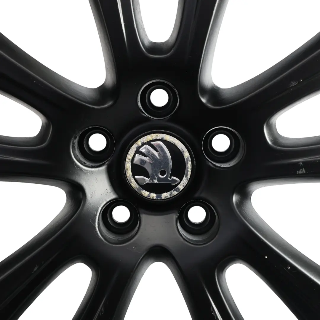 Mk2 Schwarz Alufelge 7,5J 18" ET:51 für Skoda Octavia RS mit Teilenummer 1Z0601025M Skoda Octavia RS Mk2 Schwarz Alufelge 7,5J 18" ET:51 - SKU 1Z0601025M-1 - Teilenummer 1Z0601025M
