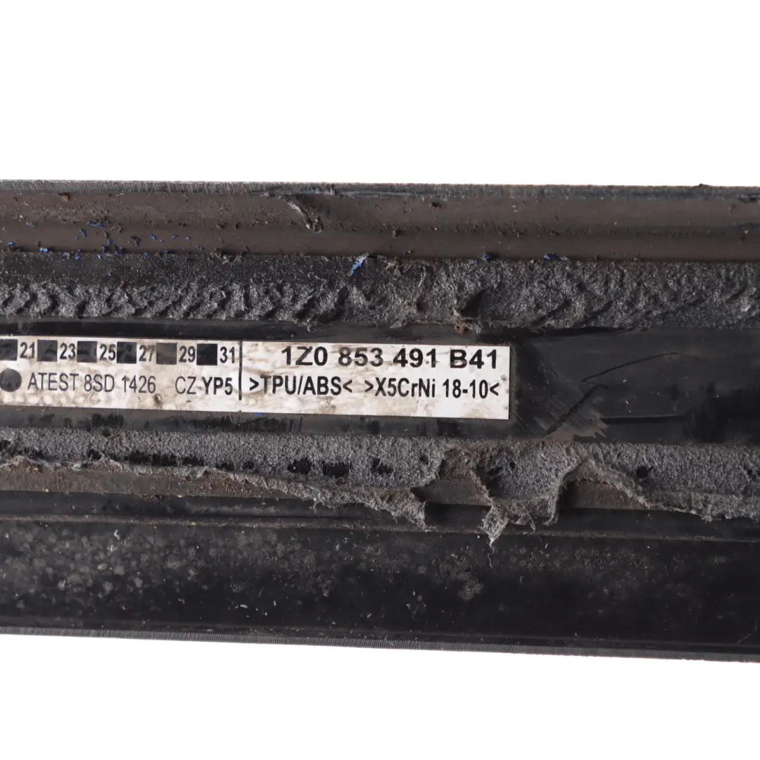 Skoda Octavia Mk2 Estate Door Entrance Trim Strip VRS Left N/S - SKU 1Z0853491 - Part number 1Z0853491