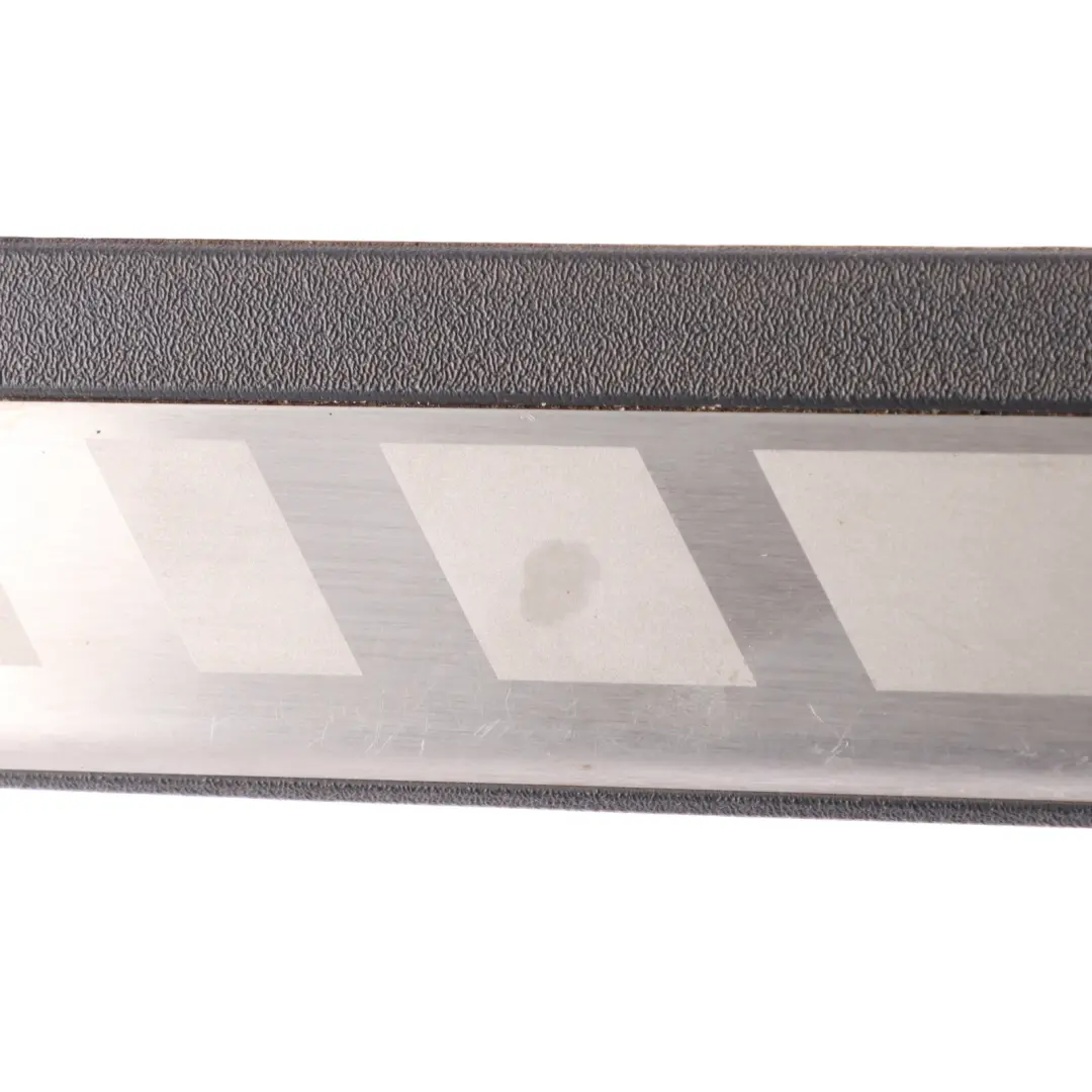 Mk2 Estate Door Entrance Trim Strip VRS Left N/S to Skoda Octavia with Part number 1Z0853491 Skoda Octavia Mk2 Estate Door Entrance Trim Strip VRS Left N/S - SKU 1Z0853491 - Part number 1Z0853491