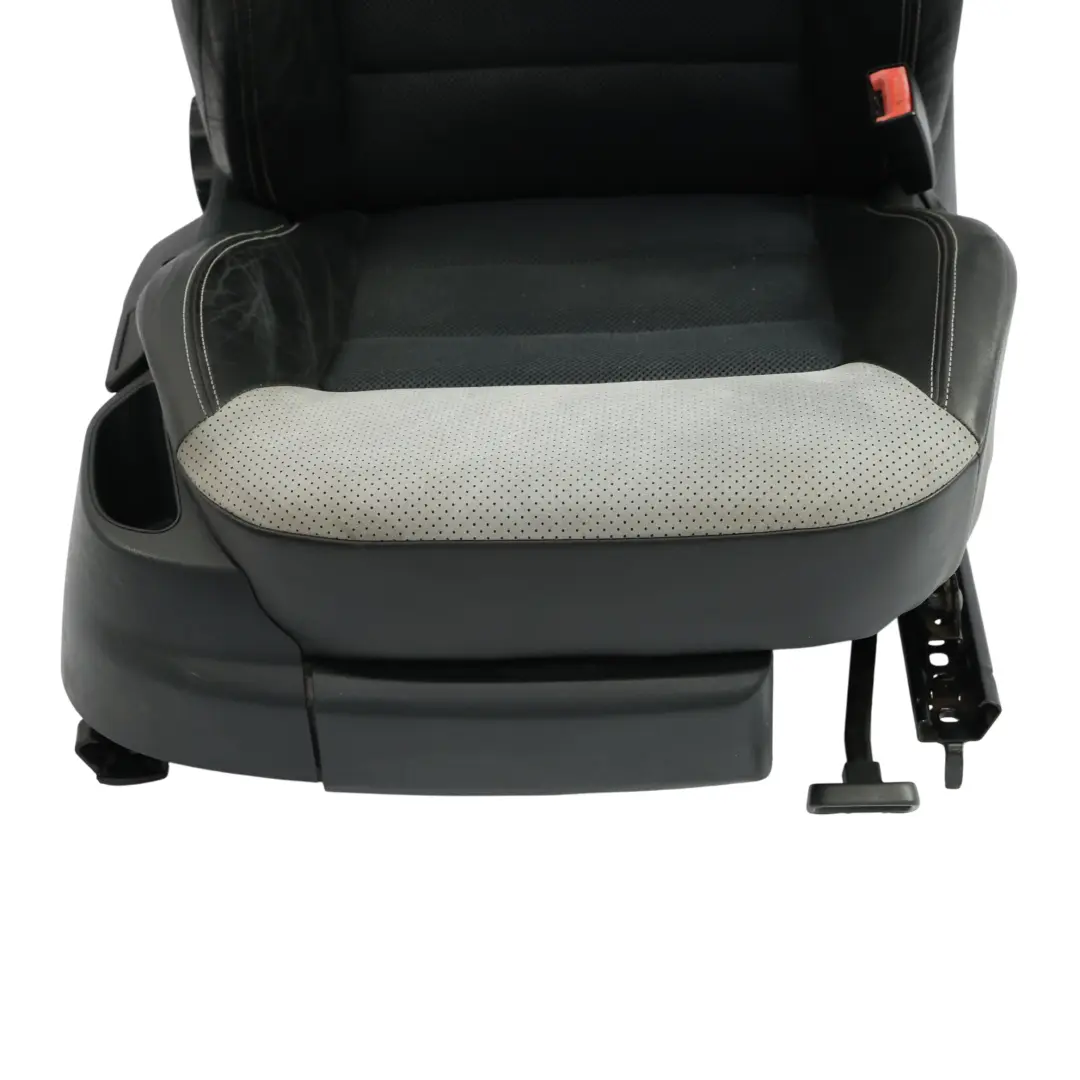 Skoda Octavia II 1Z VRS RS Asiento Delantero Calefactable Cuero Negro Derecha - SKU 1Z0881806ME-1 - Número de pieza 1Z0881806ME