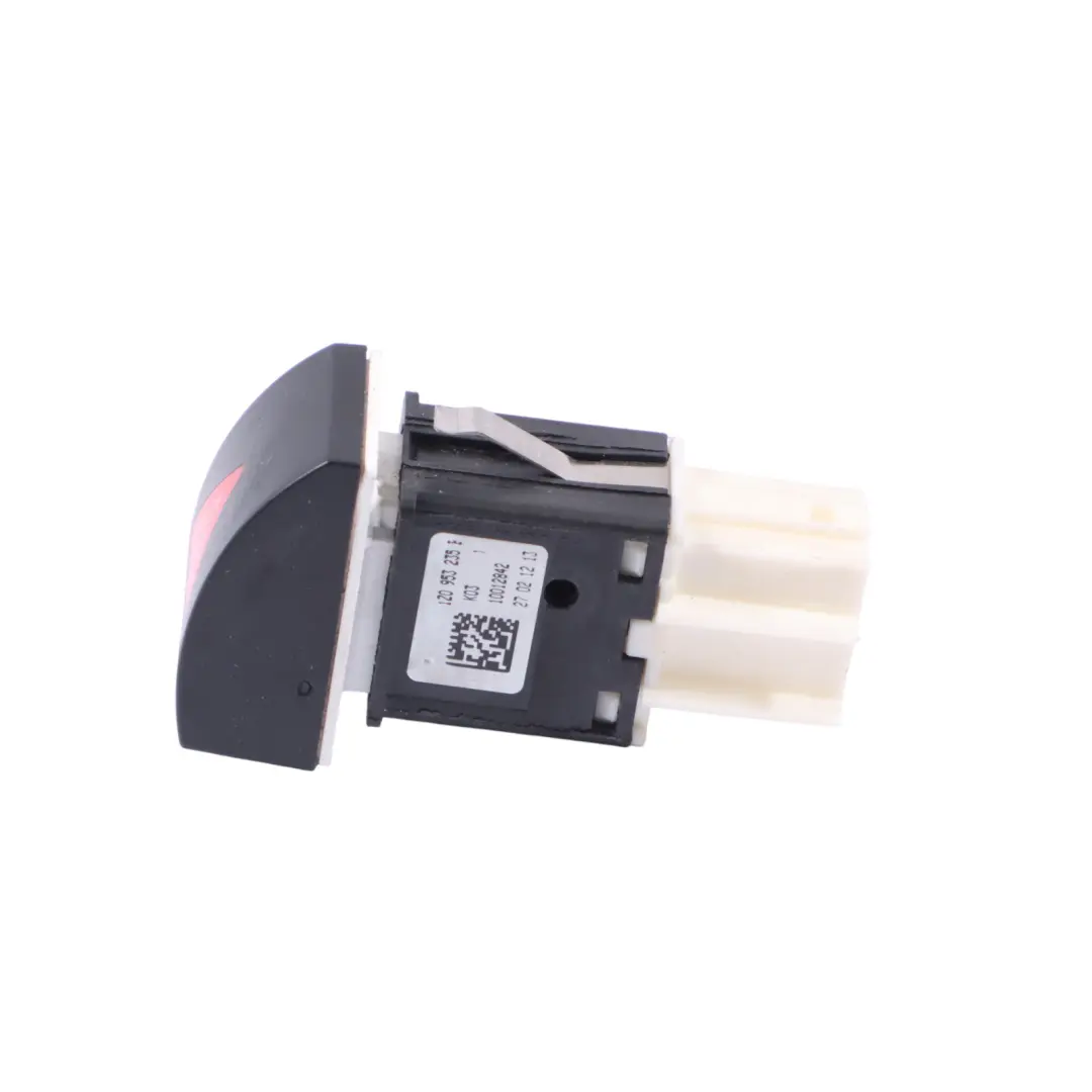 1Z Warndreieck Lichtschalter Hazard Taste für Skoda Octavia mit Teilenummer 1Z0953235B Skoda Octavia 1Z Warndreieck Lichtschalter Hazard Taste - SKU 1Z0953235B - Teilenummer 1Z0953235B