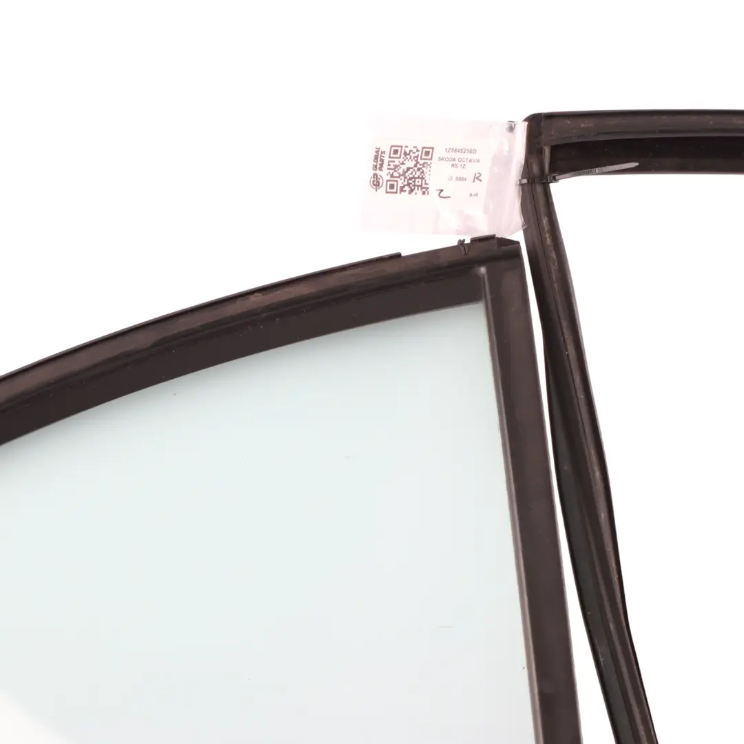 Hintere Tür Fensterdichtung Dichtung Glas AS2 Rechts für Skoda Octavia II mit Teilenummer 1Z5845210D Skoda Octavia II Hintere Tür Fensterdichtung Dichtung Glas AS2 Rechts - SKU 1Z5845210D - Teilenummer 1Z5845210D