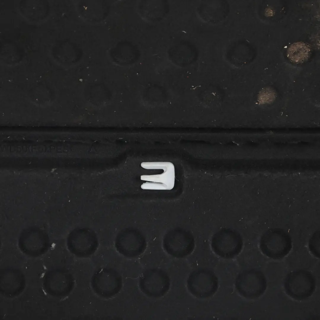 Skoda Octavia II Parcel Shelf Cover Trim Panelling Black - SKU 1Z5867769G-1 - Part number 1Z5867769G