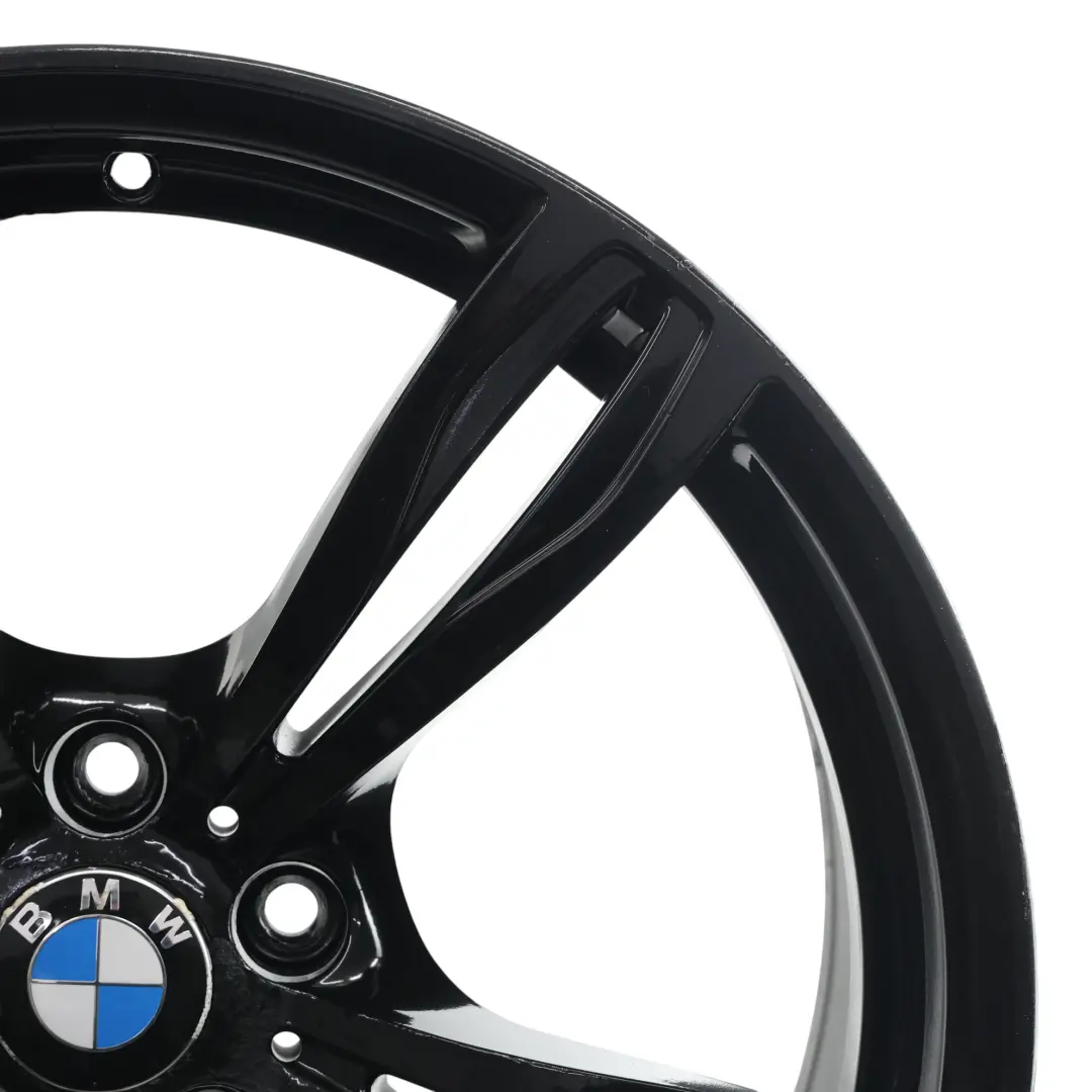 Nero Cerchio in lega 20" M Doppi raggi 343 10J ET:34 per BMW F10 M5 con numero di parte 2283401 BMW F10 M5 Nero Cerchio in lega 20" M Doppi raggi 343 10J ET:34 - SKU 2283401-2 - Numero di parte 2283401