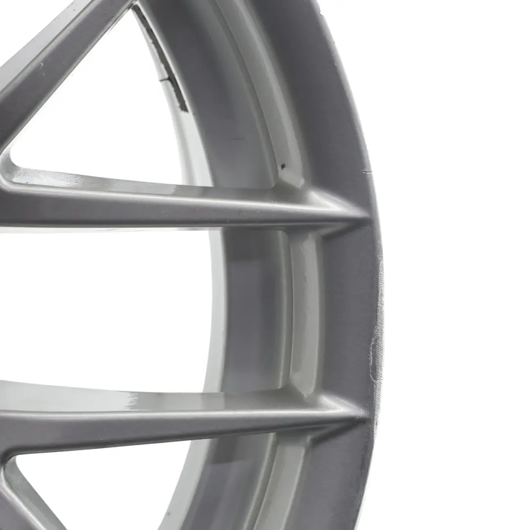 Cerchio Posteriore Lega Argento 19" 10J ET:25 Y-Spoke 359 per BMW E90 E92 M3 con numero di parte 2284060 BMW E90 E92 M3 Cerchio Posteriore Lega Argento 19" 10J ET:25 Y-Spoke 359 - SKU 2284060-3 - Numero di parte 2284060