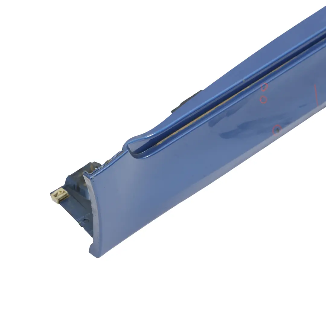 Davanzale Porta Pannello Gonna Destra Monte Carlo Blue - B05 per BMW F10 F11 M Sport con numero di parte 2298068 BMW F10 F11 M Sport Davanzale Porta Pannello Gonna Destra Monte Carlo Blue - B05 - SKU 2298068-MCB1 - Numero di parte 2298068