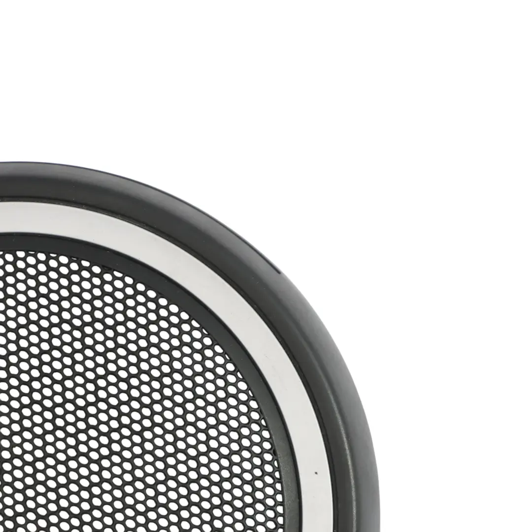 Tapa Altavoz Woofer Inferior Blanco Sliver Puerta Delantera Izquierda para Mini R57 con número de pieza 2757983 Mini R57 Tapa Altavoz Woofer Inferior Blanco Sliver Puerta Delantera Izquierda - SKU 2757983 - Número de pieza 2757983