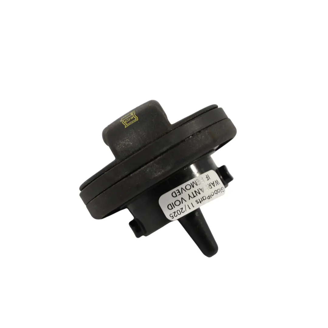 Korek Wlewu Zbiornika Paliwa Czarny do Audi A4 B8 Diesel o numerze 3AA201553C Audi A4 B8 Diesel Korek Wlewu Zbiornika Paliwa Czarny - SKU 3AA201553C-1 - Numer Części 3AA201553C