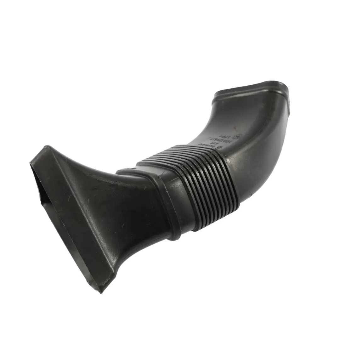 Durite Admission Air 5.0 Diesel Côté Droit pour Volkswagen Phaeton 3D à propos du numéro de pièce 3D0129617J Volkswagen Phaeton 3D Durite Admission Air 5.0 Diesel Côté Droit - SKU 3D0129617J - Numéro de pièce 3D0129617J