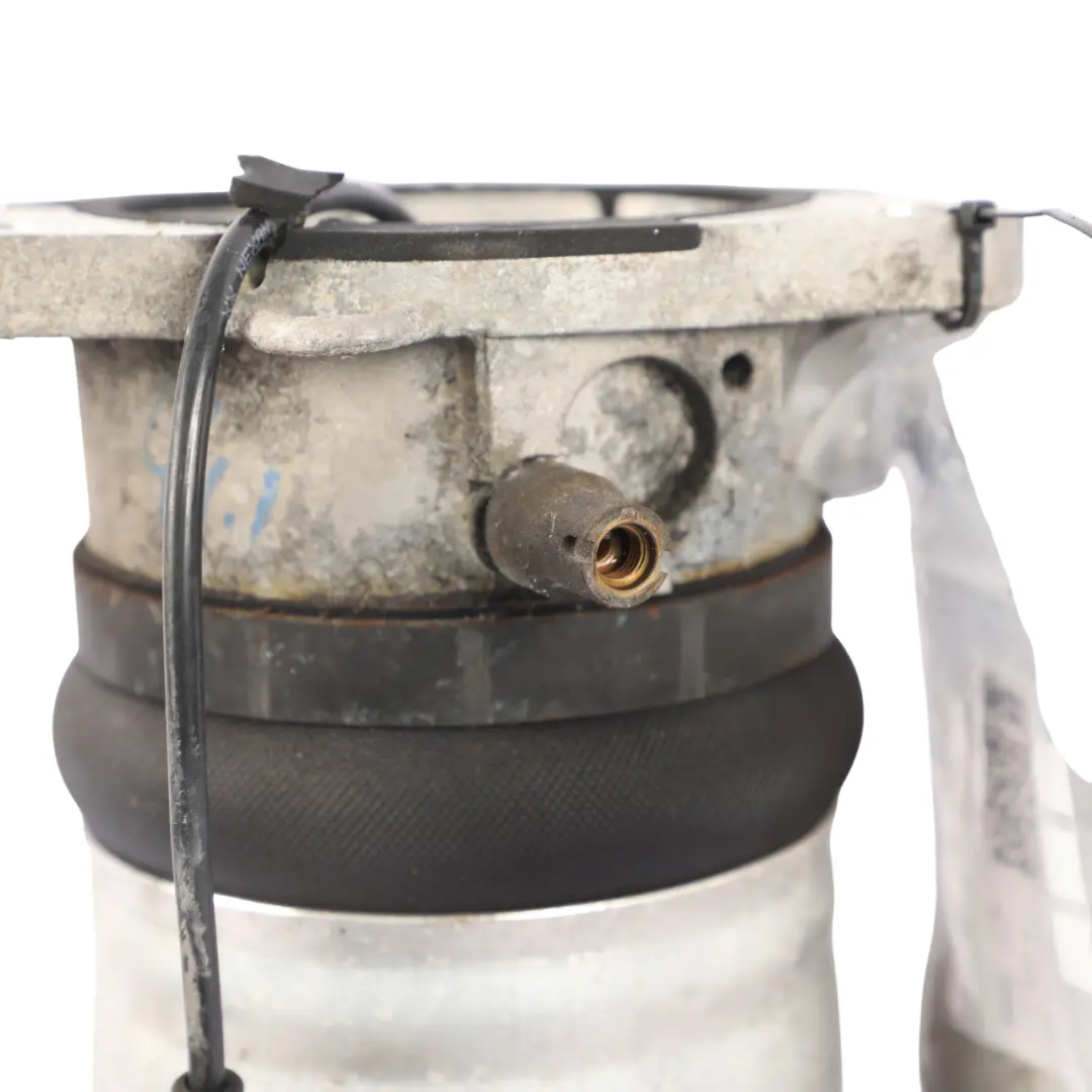 Mk1 Rear Air Spring Shock Absorber Right O/S to VW Volkswagen Phaeton with Part number 3D0616002J VW Volkswagen Phaeton Mk1 Rear Air Spring Shock Absorber Right O/S - SKU 3D0616002J - Part number 3D0616002J