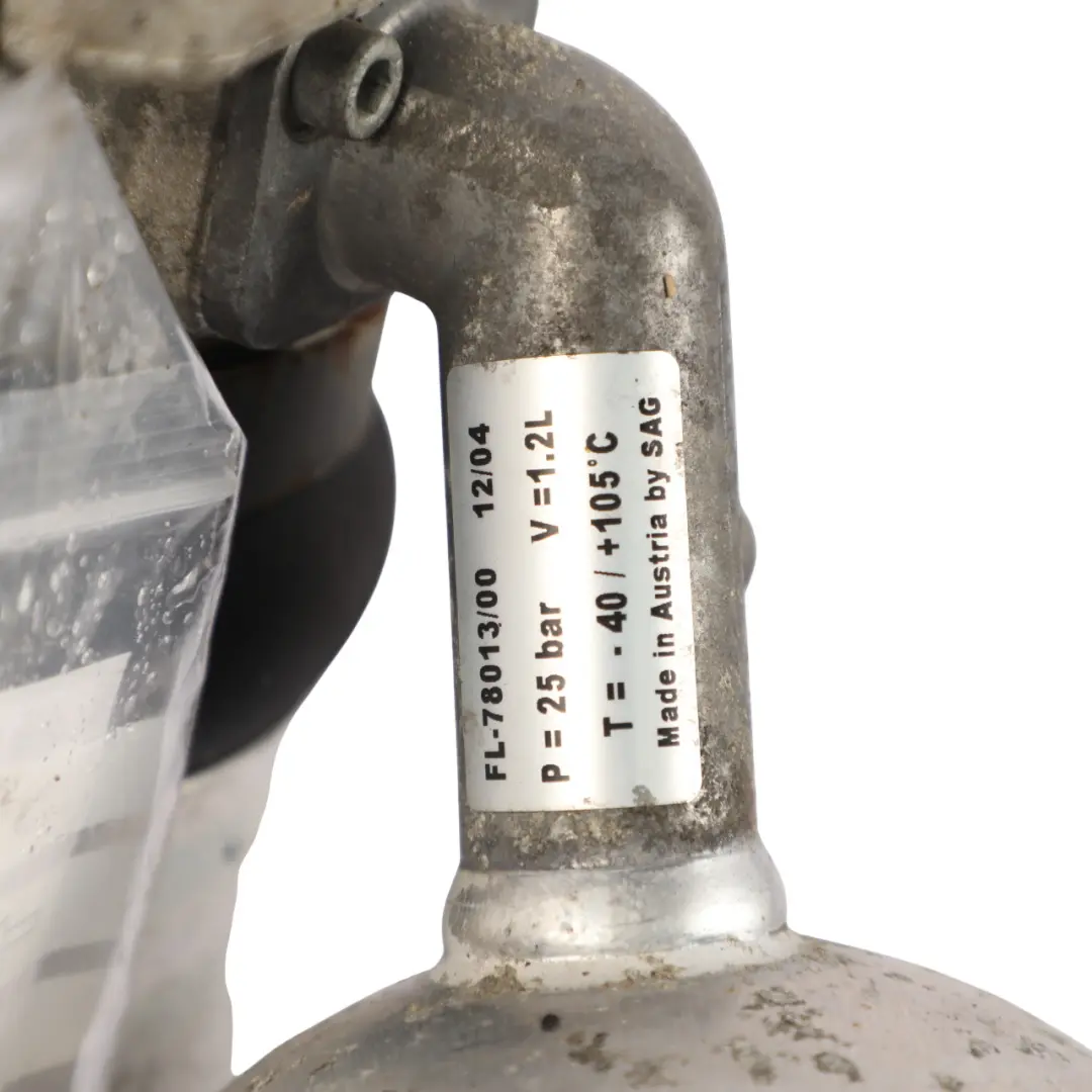 Mk1 Rear Air Spring Shock Absorber Right O/S to VW Volkswagen Phaeton with Part number 3D0616002J VW Volkswagen Phaeton Mk1 Rear Air Spring Shock Absorber Right O/S - SKU 3D0616002J - Part number 3D0616002J