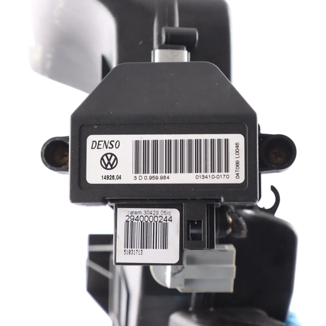 Heater Duct Actuator Right O/S 3D0819874B to Volkswagen Phaeton 3D Air with Part number 3D0819509A Volkswagen Phaeton 3D Air Heater Duct Actuator Right O/S 3D0819874B - SKU 3D0819509A - Part number 3D0819509A