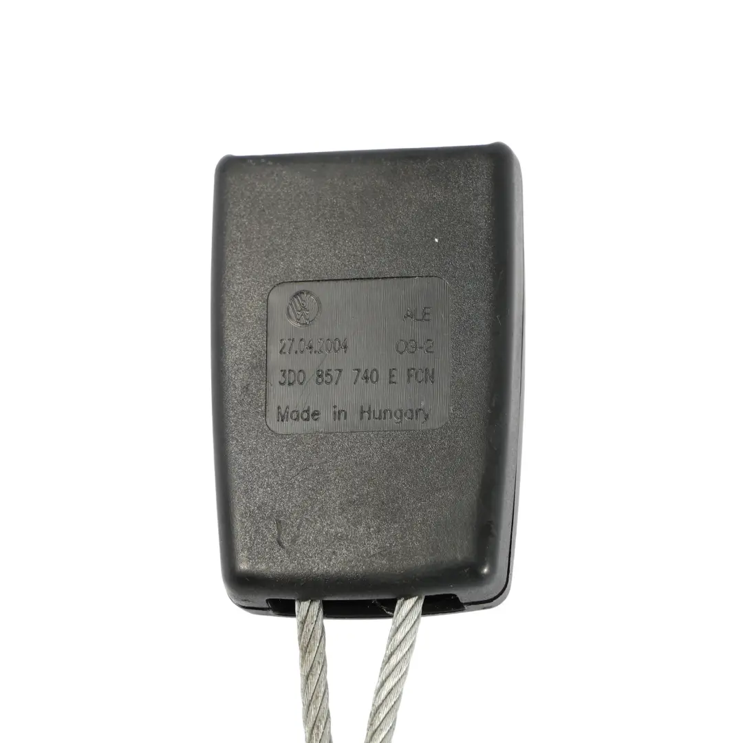 VW Volkswagen Phaeton 3D Hebilla Cinturón Seguridad Trasero Derecho 3D0857739H - SKU 3D0857740E - Número de pieza 3D0857740E