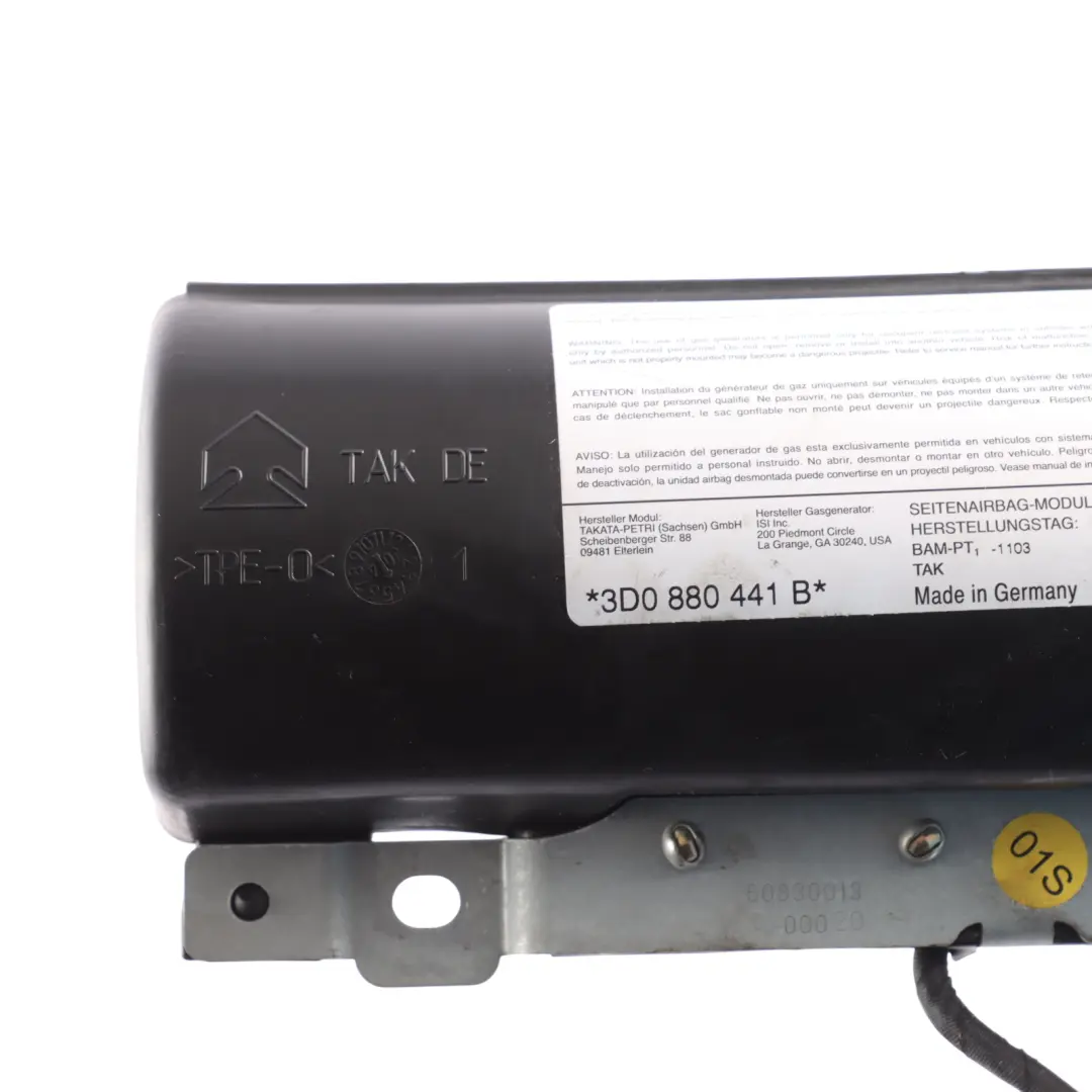 Module Unit Left N/S Side to VW Volkswagen Phaeton 3D Rear Seat Air with Part number 3D0880441B VW Volkswagen Phaeton 3D Rear Seat Air Module Unit Left N/S Side - SKU 3D0880441B - Part number 3D0880441B